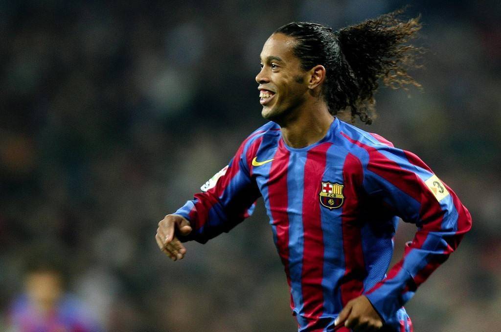 他那几乎无 他那几乎无